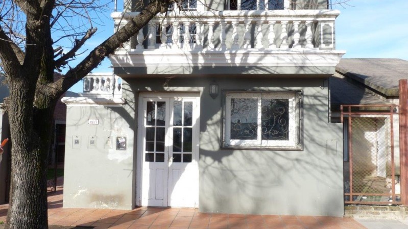 Juan Gauna N°2923, Planta Baja, al frente, San Justo, Santa Fe, Propiedad: 352