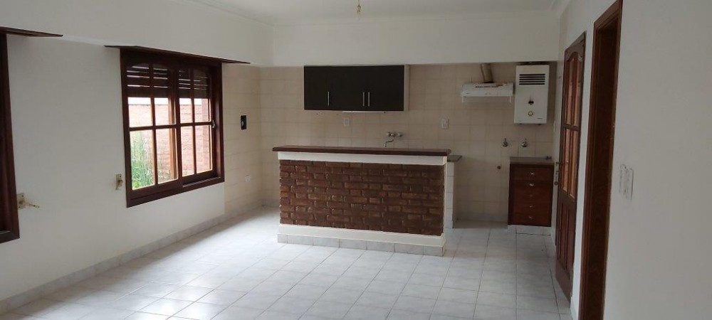 Juan Domingo Peron No2330 B° Jardin, San Justo, Santa Fe, Prop. 373