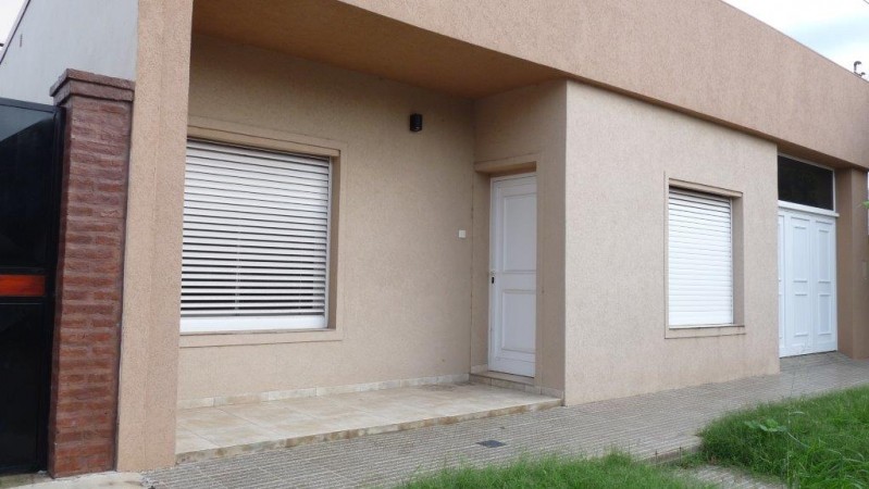 Gral. Urquiza 2778 entre Bv. Pellegrini e Italia, San Justo, S.F., Prop. 73