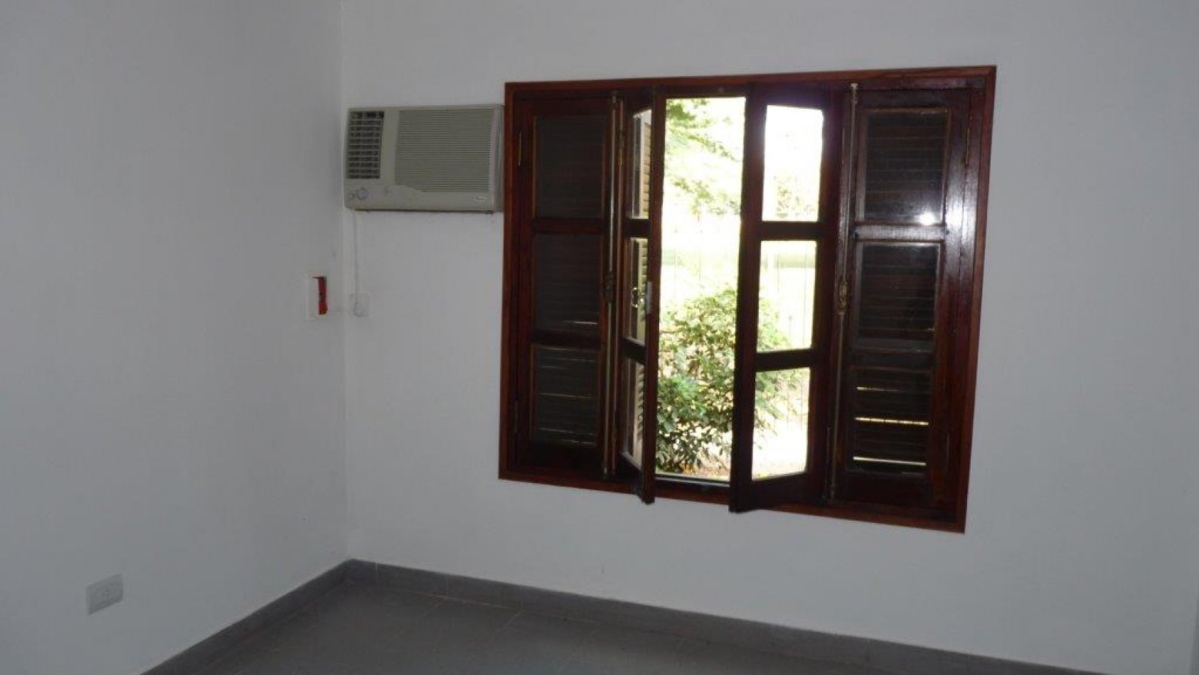 General Belgrano No3223, B° Jardin, San Justo, S. F., Propiedad: 452