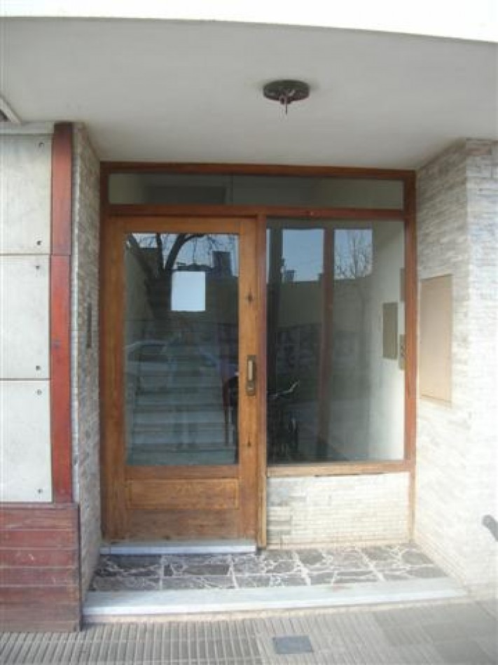 San Martin No2507 2o Piso Departamento No4 (al Oeste) San Justo, Pcia. de Santa Fe, Prop. 415