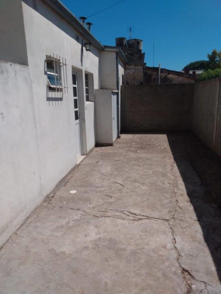 Estanislao Lopez No2480 (al frente), San Justo, Santa Fe, Prop. 22