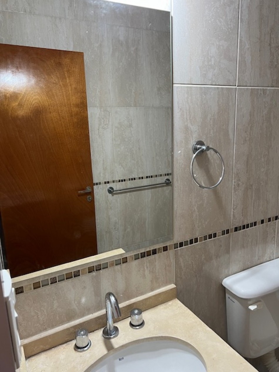 M.S.M. de Balcarce  2454 PB "1" Unidad 1, entre Av. Iriondo y Gral. Belgrano, San Justo, S.F., Prop. 479