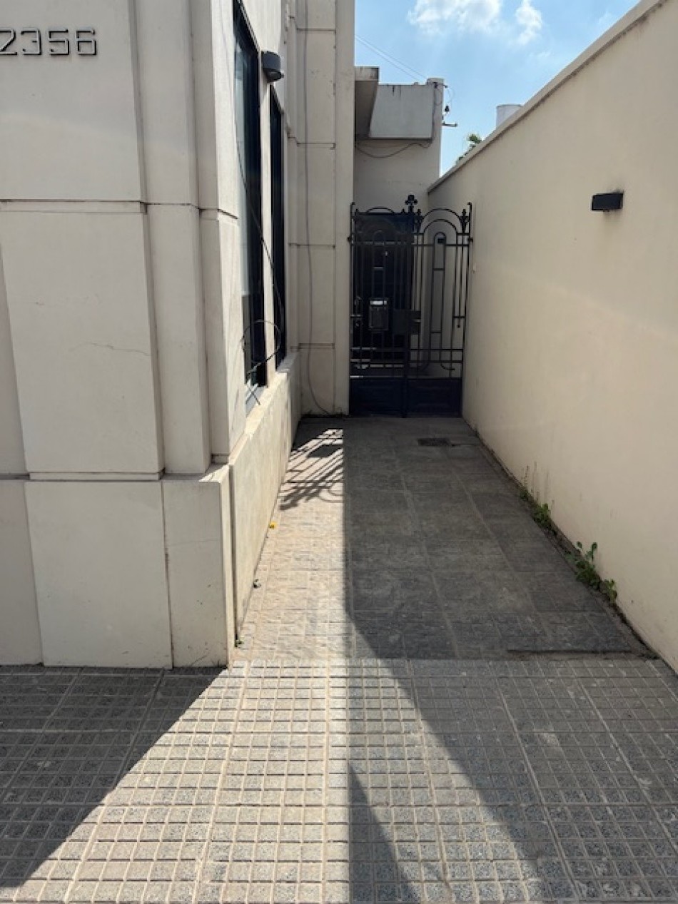 Av. Gob. Iriondo  2356 P.B. Local "2", (Norte), San Justo S.F., Propiedad: 339