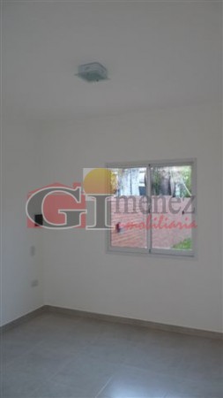 Francisco Angeloni N°2549, D.4, San Justo S.F., Propiedad: 247
