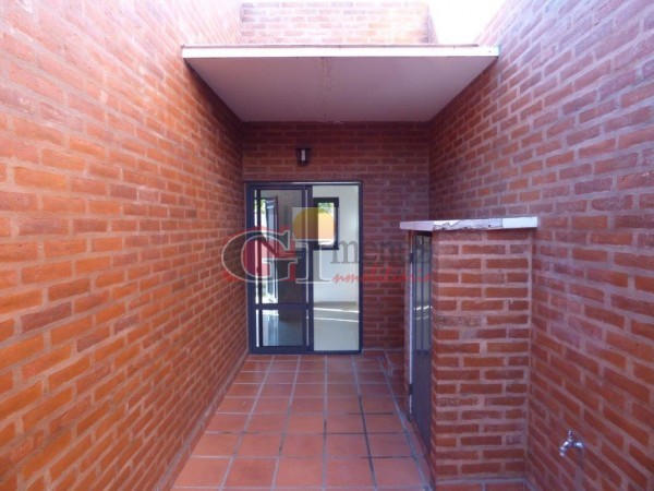 Gobernador Cabal N°2647 D.3, San Justo, S.F., Propiedad: 44