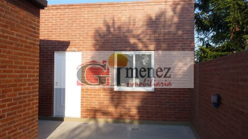 Francisco Angeloni N°2549, D.4, San Justo S.F., Propiedad: 247