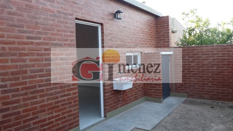 Francisco Angeloni N°2549, D.4, San Justo S.F., Propiedad: 247